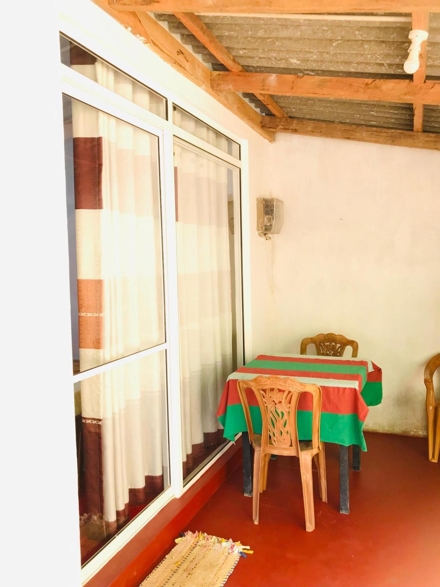 Ella Jungle Inn Homestay And Tree House מראה חיצוני תמונה